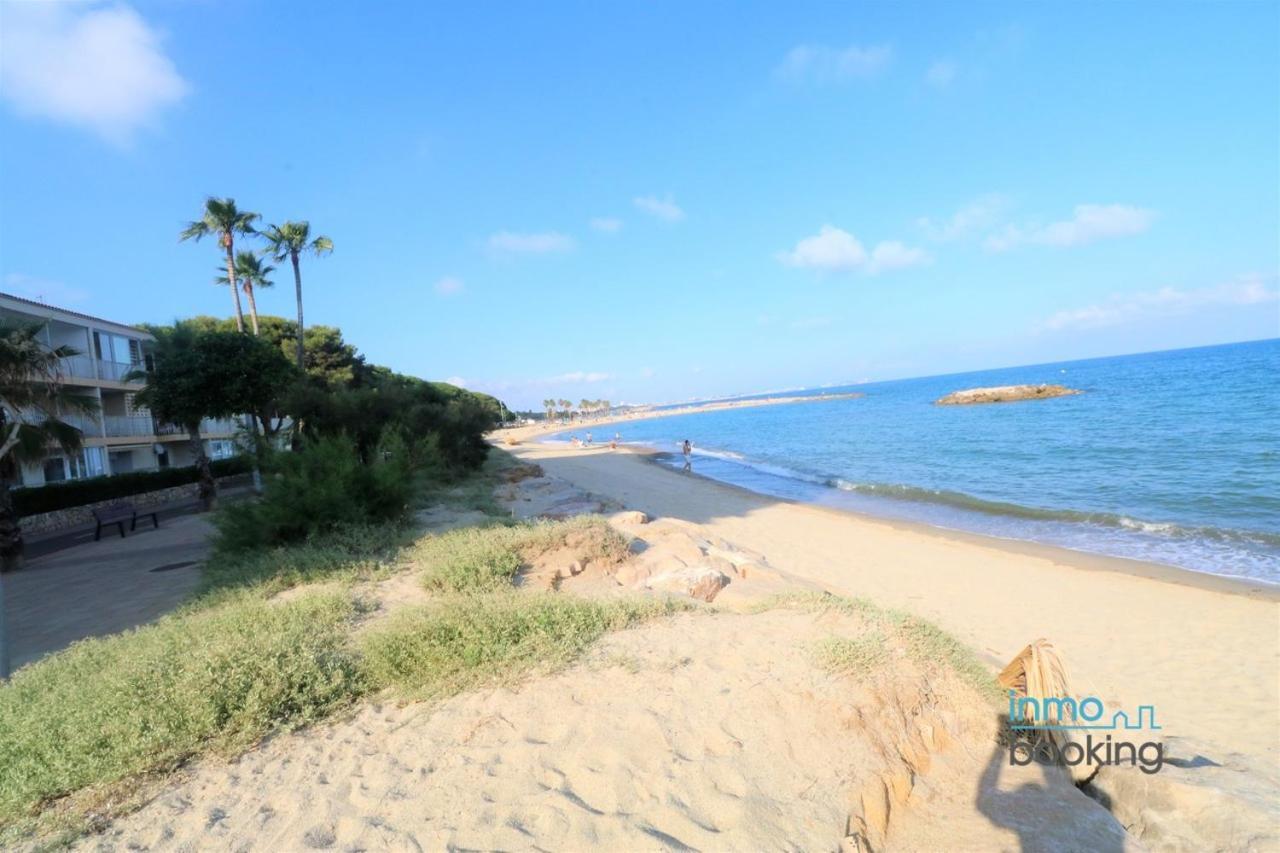 Sun Beach Mediterrani, En Frente Del Mar Cambrils Bagian luar foto